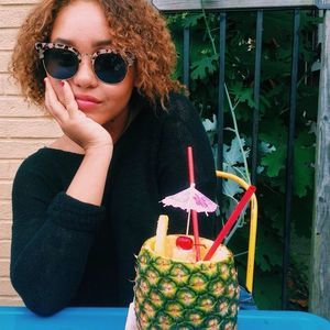 Meet your Posher, Emerald